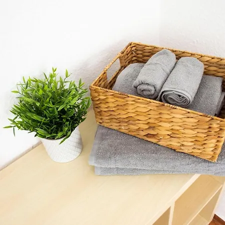 Gemuetliches Mit Fernblick Auf Die Stadt! Lägenhet Trier