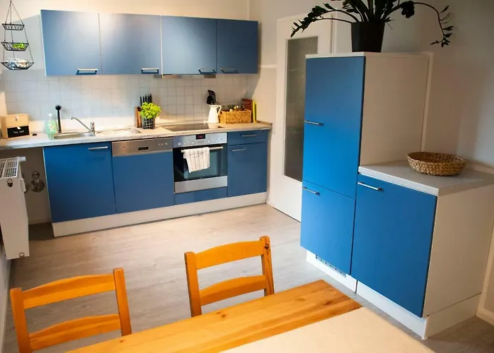 Gemuetliches Mit Fernblick Auf Die Stadt! *